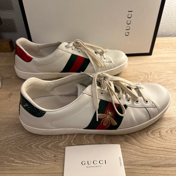 Gucci Men's Ace embroidered sneaker - Picture 3 of 6